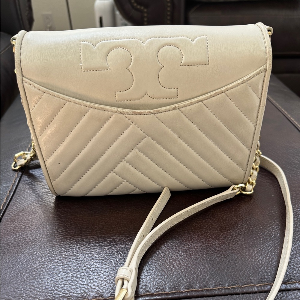 Tory Burch Cream Chevron Crossbody Bag
